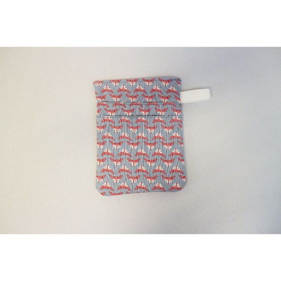 Fox Scrub POCKET Insert, Organizer & Protector for Nurses, Doctors - Picture 4 of 4